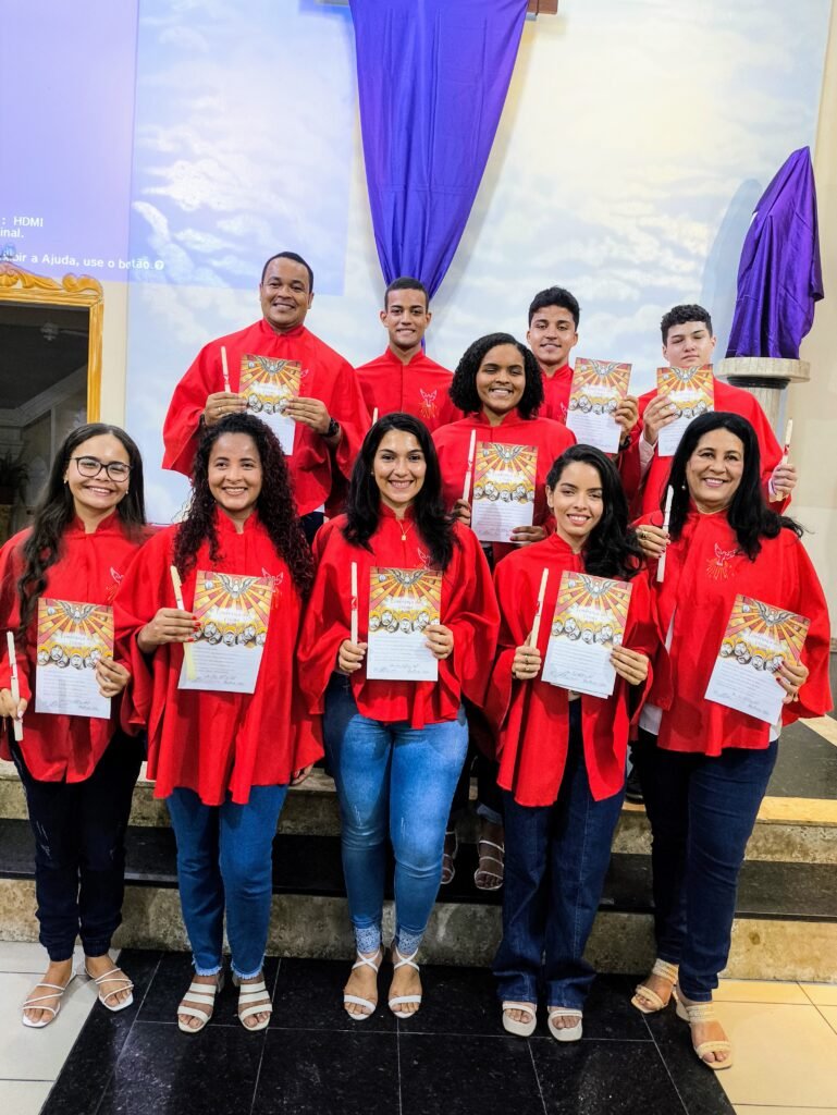 Missa do Sacramento do Crisma na Paróquia Nossa Senhora de Fátima 2024​